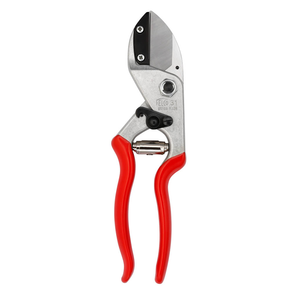 Anvil outlet pruning shears