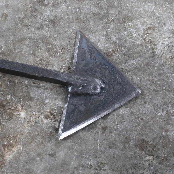 Arrow Weeder by Red Pig Garden Tools - blade detail