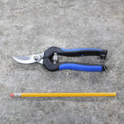 Bypass Pruning Scissors B5 by Vesco - size comparison