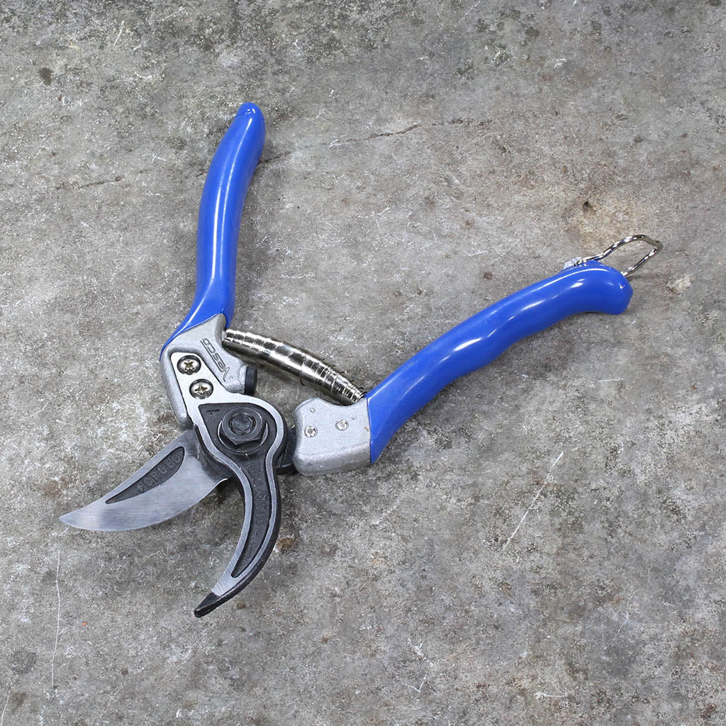 Bypass Pruning Shears A1 by Vesco - back view