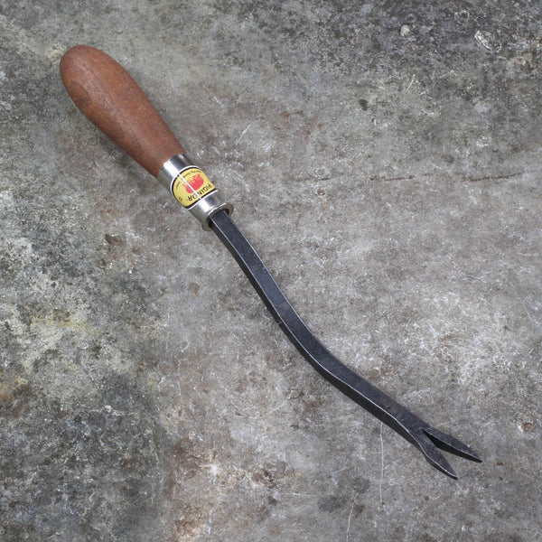 Dandelion Weeder by Red Pig Garden Tools - front view