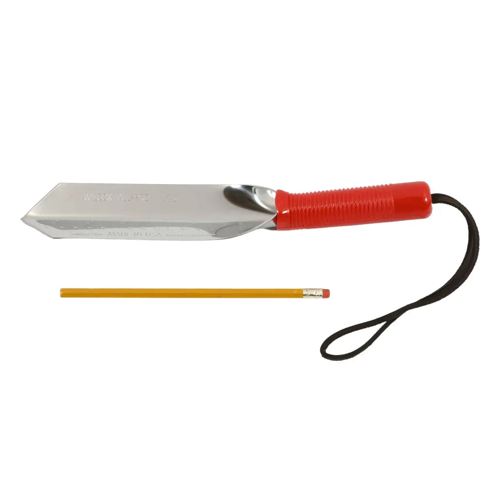 Garden Digging Trowel by Wilcox size comparison
