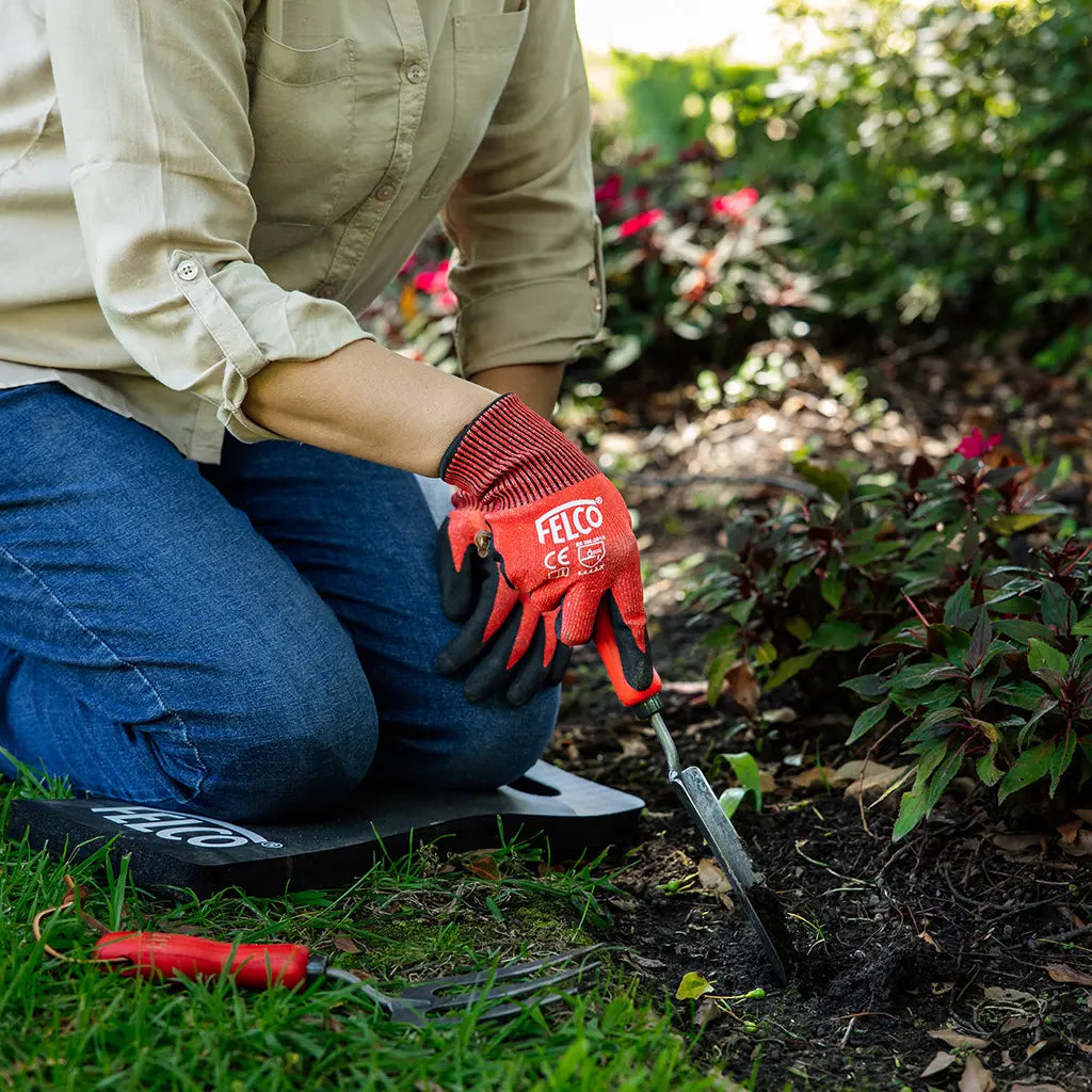hori hori garden trowel Felco Root Trowel – Garden Tool Company