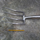 Garden Compost Fork by Sneeboer-size comparison