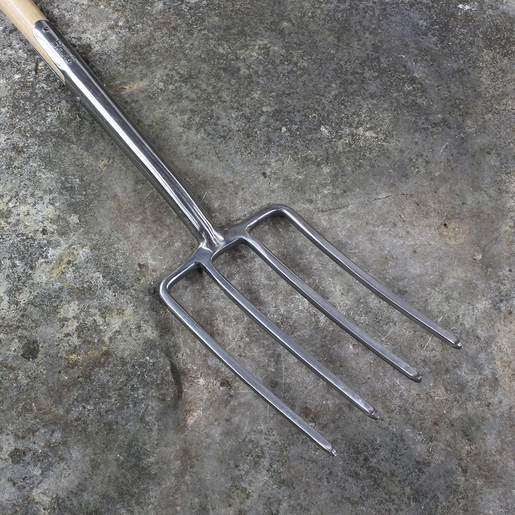 Garden Digging Fork by Burgon and Ball - fork front