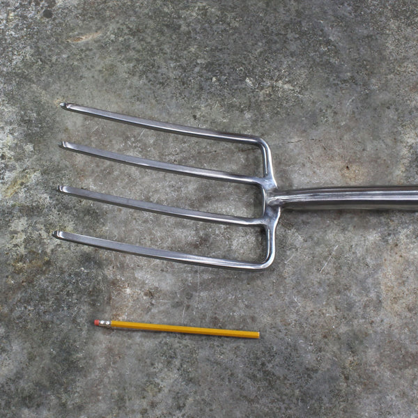 Garden Digging Fork by Burgon and Ball - size comparison