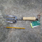 Garden Hand Fork by Burgon and Ball - size comparison