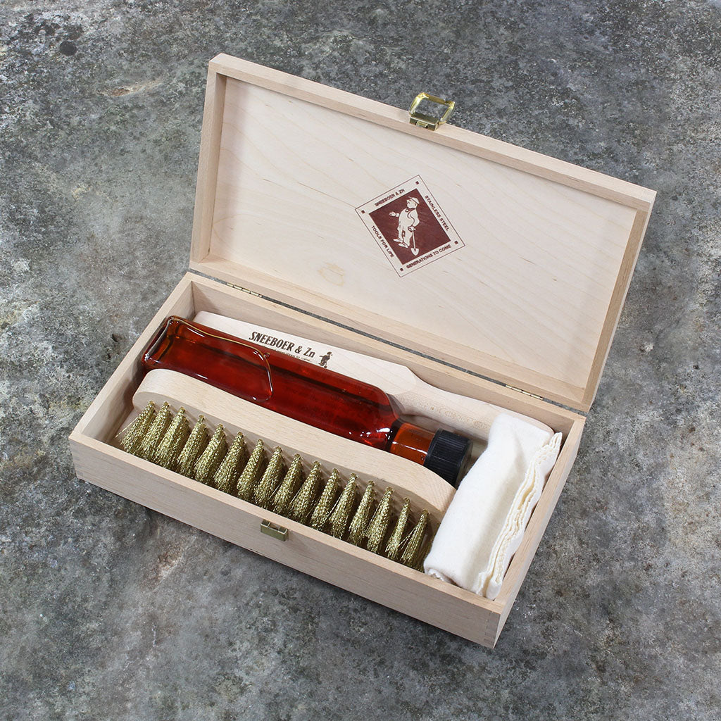 Garden Tool Maintenance Kit by Sneeboer Garden Tool Company