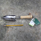 Garden Transplanting Trowel from Burgon & Ball - size comparison