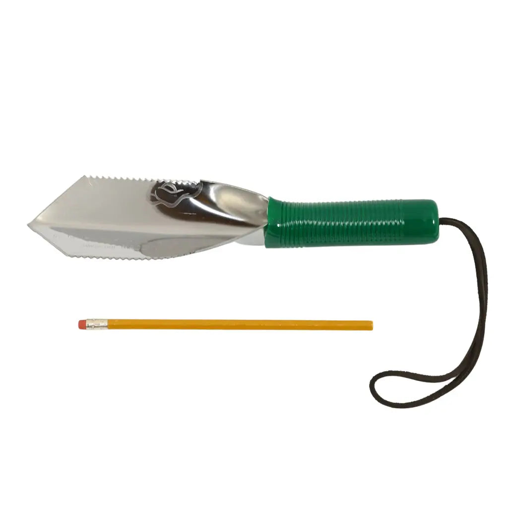 Gator Digging Trowel by Wilcox size comparison