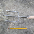 Great Dixter Tickling Fork by Sneeboer - size comparison