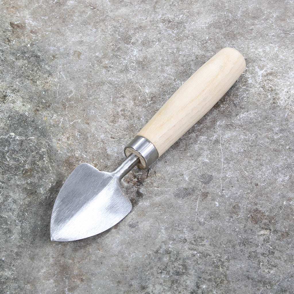 Greenhouse Trowel by Sneeboer - bottom view