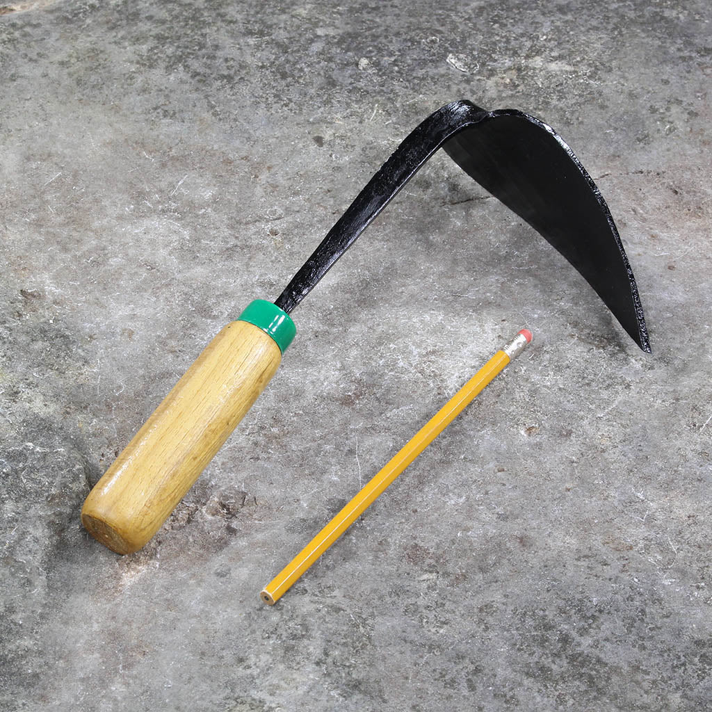 Korean Garden Weeder Cultivator - size comparison