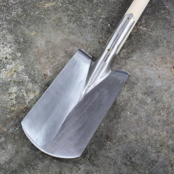Large Garden Spade by Sneeboer Tools-blade front