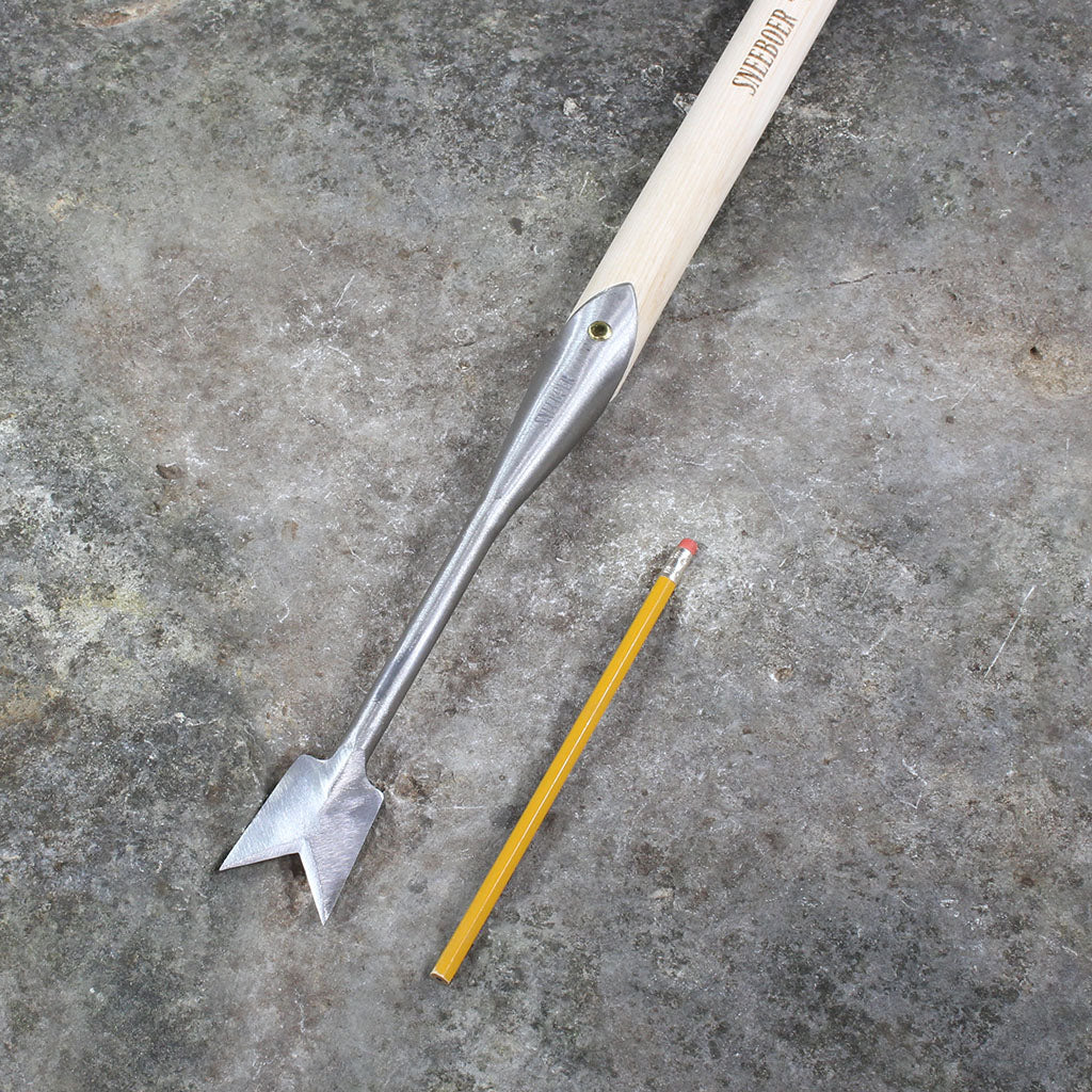 Long Dandelion Digger Weeder by Sneeboer-size comparison