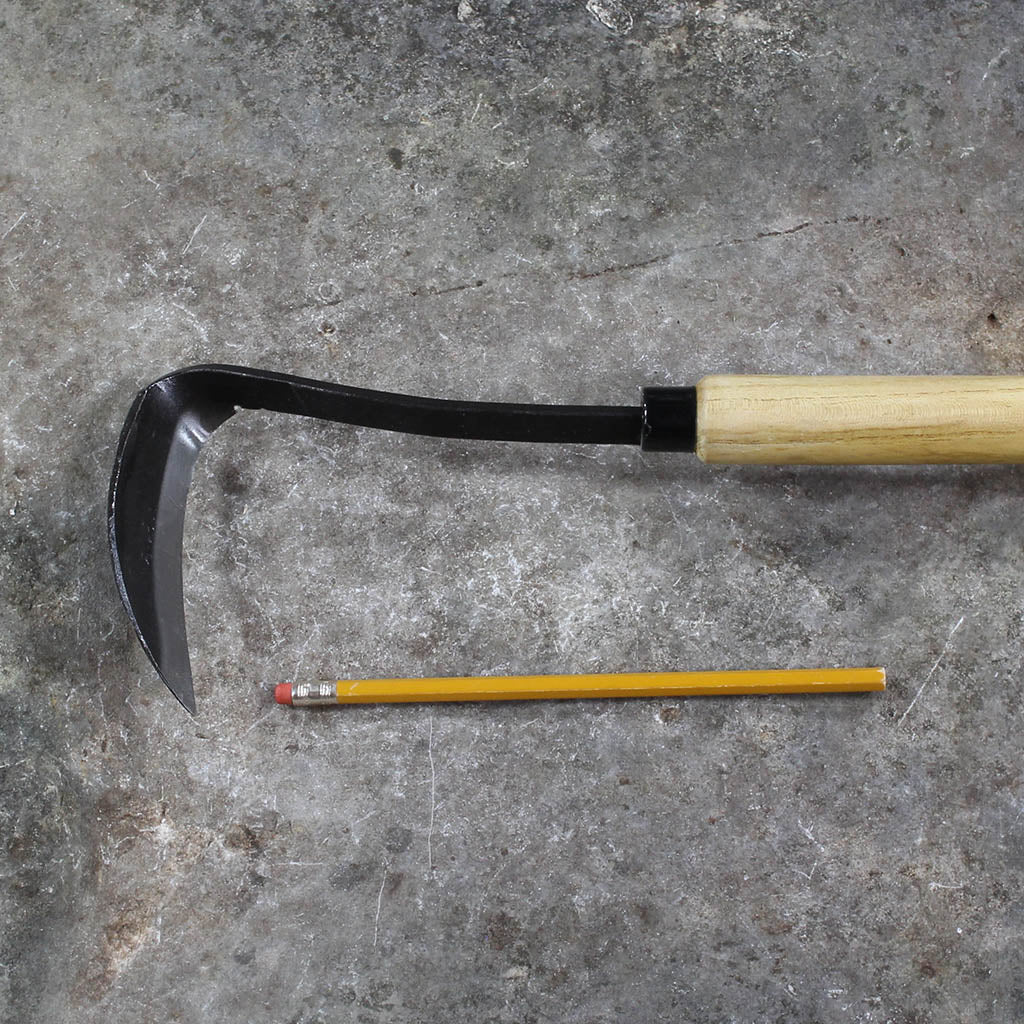 Long Handle Razor Hoe by Burgon & Ball  - size comparison