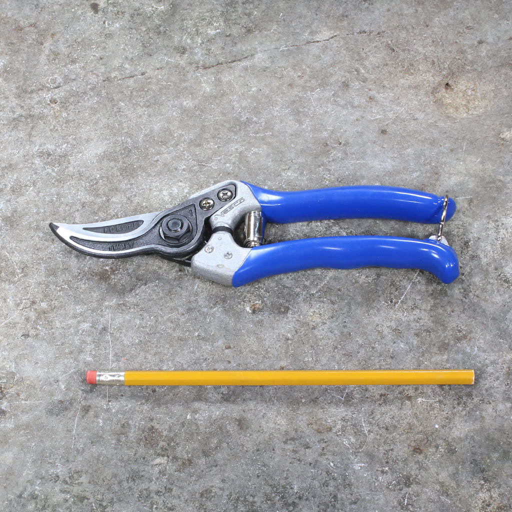 Multi Purpose Pruning Shears A10 by Vesco - size comparison