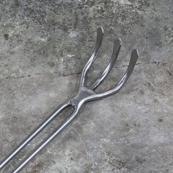 Multi-Shovel by Sneeboer-rake detail
