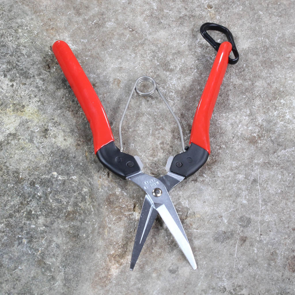 https://www.gardentoolcompany.com/cdn/shop/products/picking-and-trimming-snips-f322-felco-3.jpg?v=1633519883