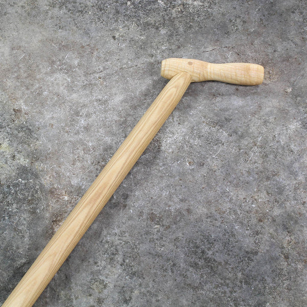 Royal Dutch Garden Hoe by Sneeboer - long ash hardwood handle