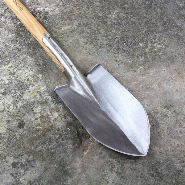 Tapered Garden Spade Knob-Handle by Sneeboer - blade front