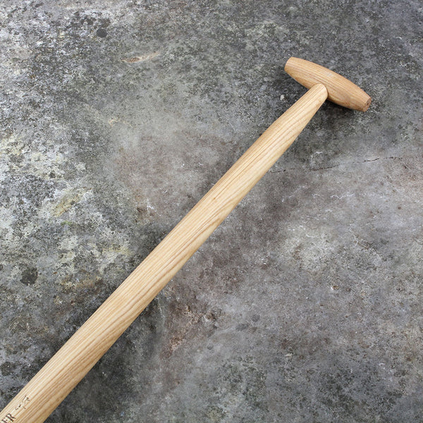 Tapered Garden Spade T-Handle by Sneeboer - ash hardwood t-handle
