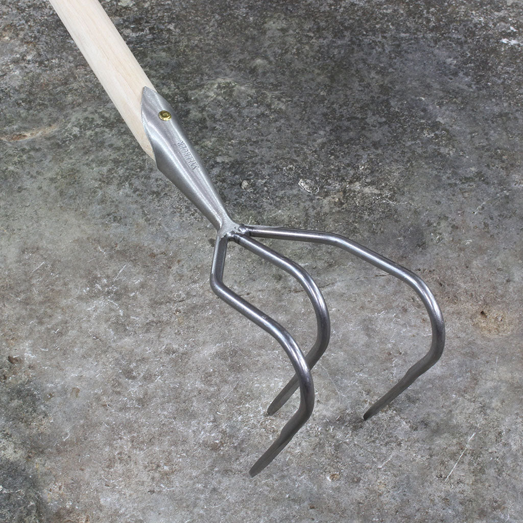 Wide Head Garden Cultivator by Sneeboer - front view