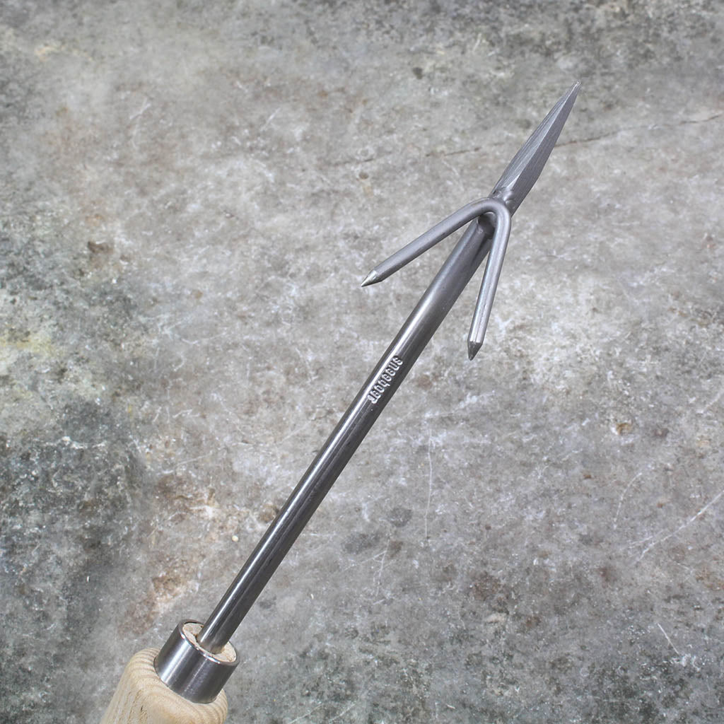 Wrotter Garden Weeder by Sneeboer - weeder end detail
